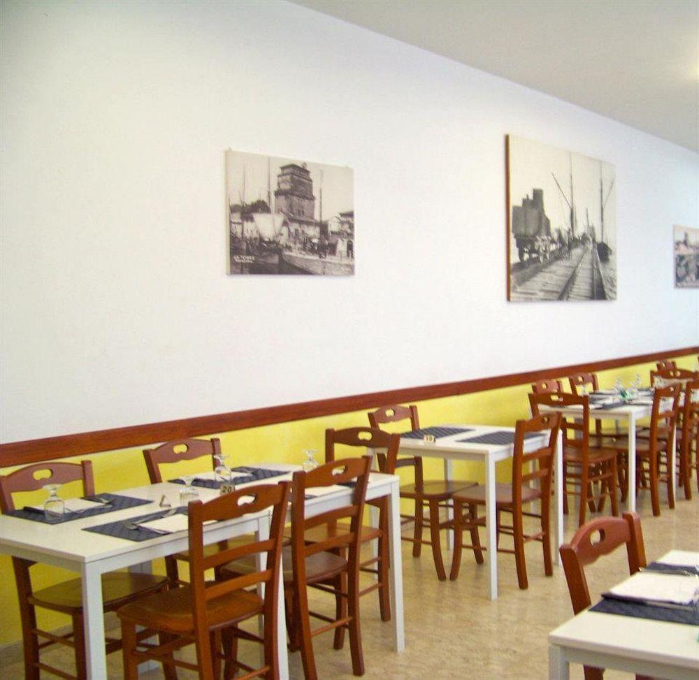 Hotel Derna Viareggio Buitenkant foto